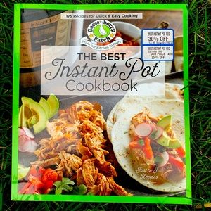 •Gooseberry Patch•The Best Instant Pot Cookbook•Brand New!•